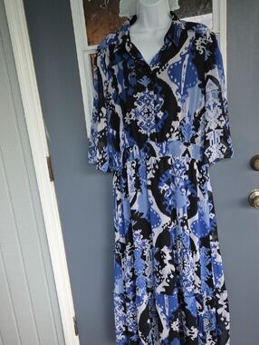Chico's Blue and Black Printed Maxi Dress